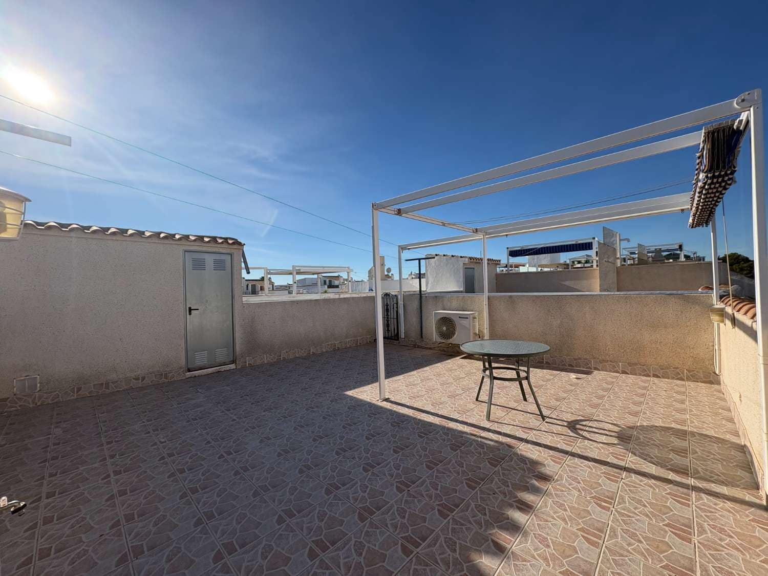 2 soverom Leilighet til salgs i Orihuela med svømmebasseng - € 157 000 (Ref: 9494456)