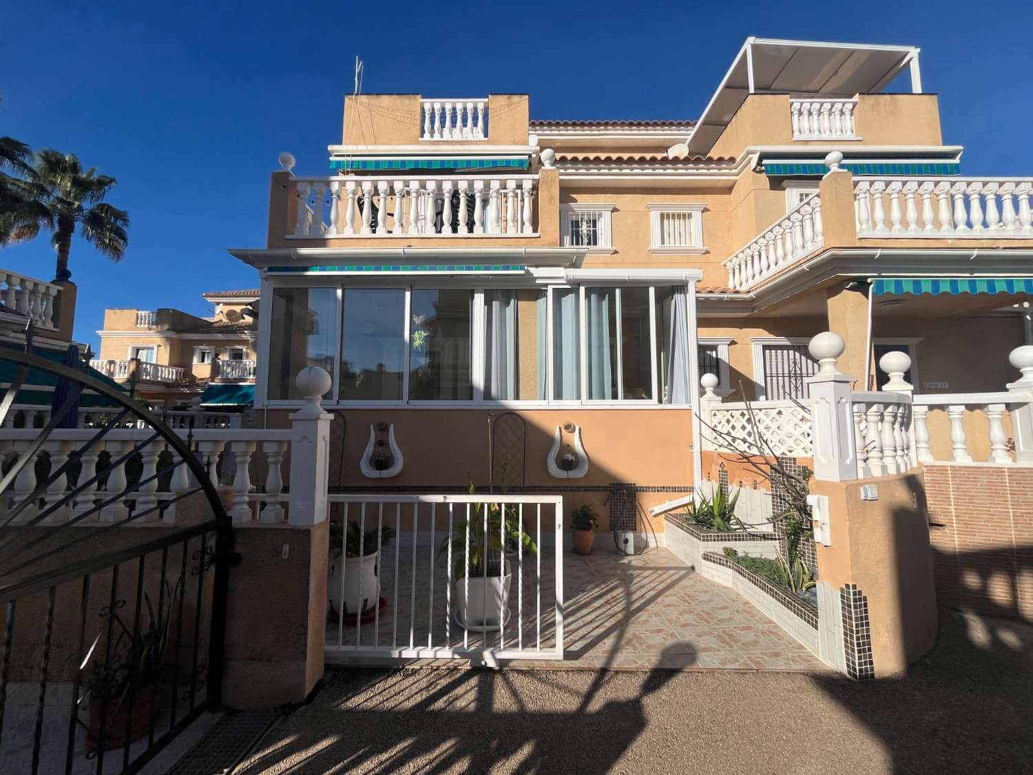 2 bedroom Townhouse for sale in Orihuela with pool - € 229,900 (Ref: 9496904)