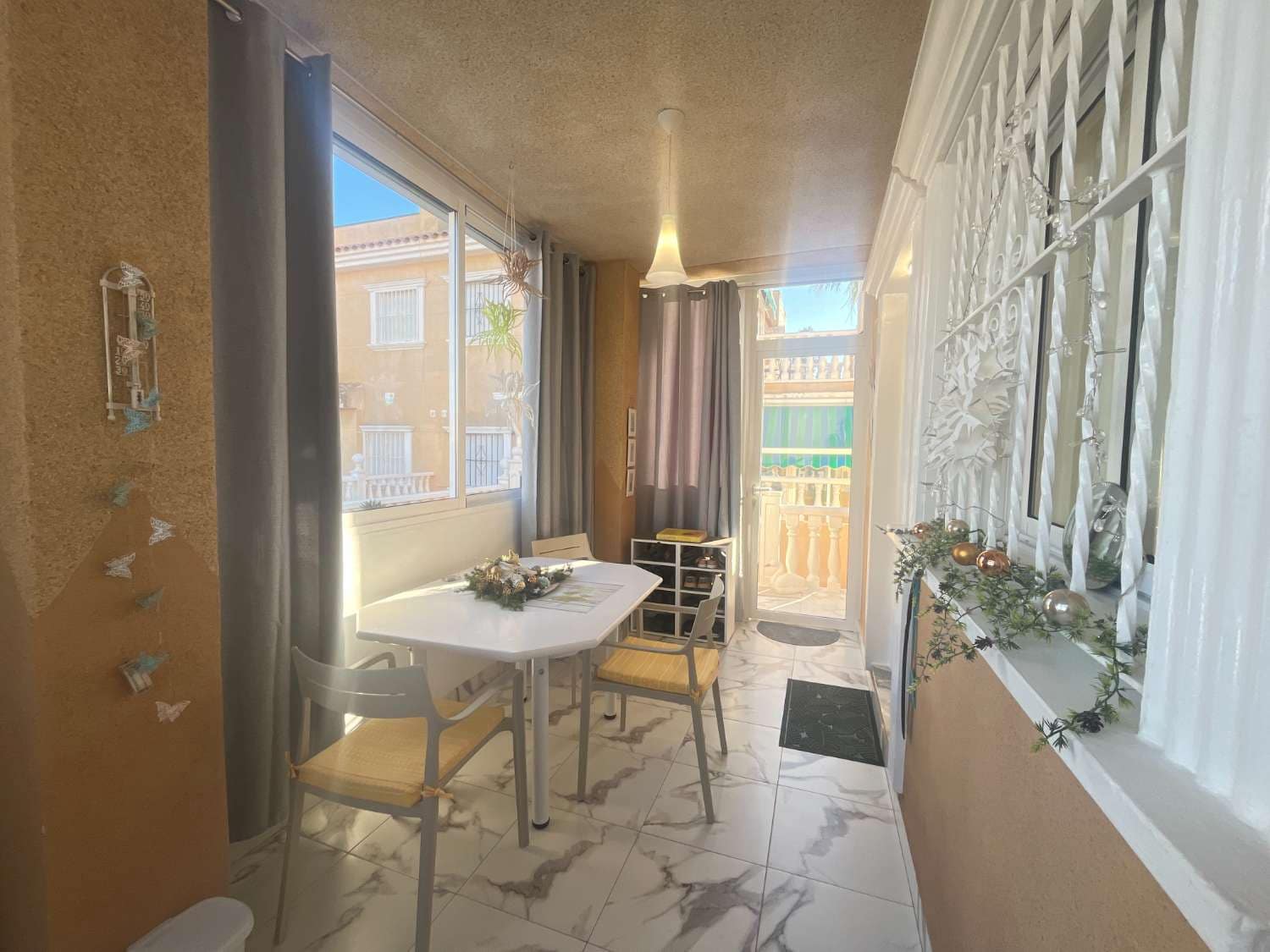 2 bedroom Townhouse for sale in Orihuela with pool - € 229,900 (Ref: 9496904)