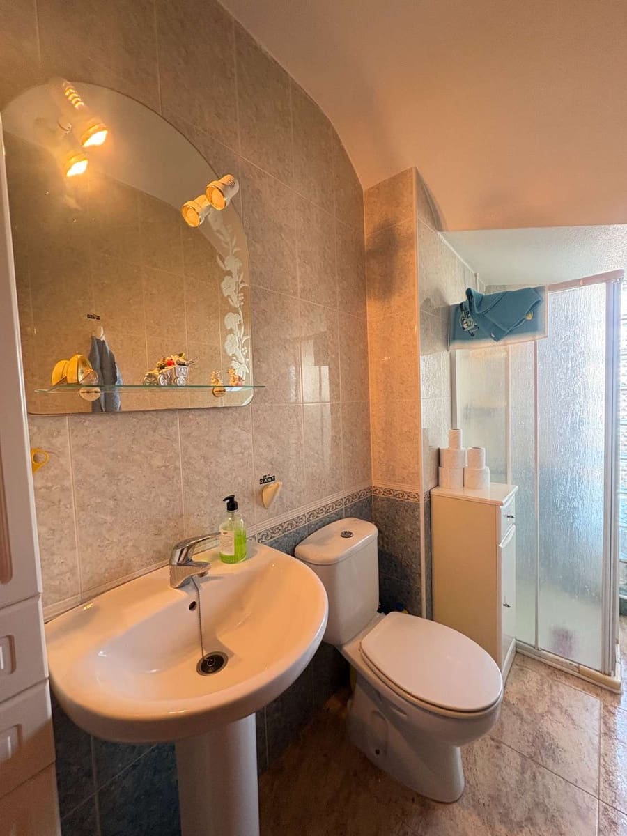 2 slaapkamer Flat te koop in Orihuela met zwembad - € 239.000 (Ref: 9503900)