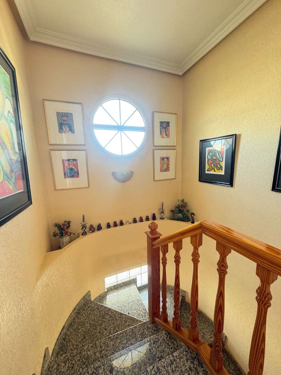 2 slaapkamer Flat te koop in Orihuela met zwembad - € 239.000 (Ref: 9503900)