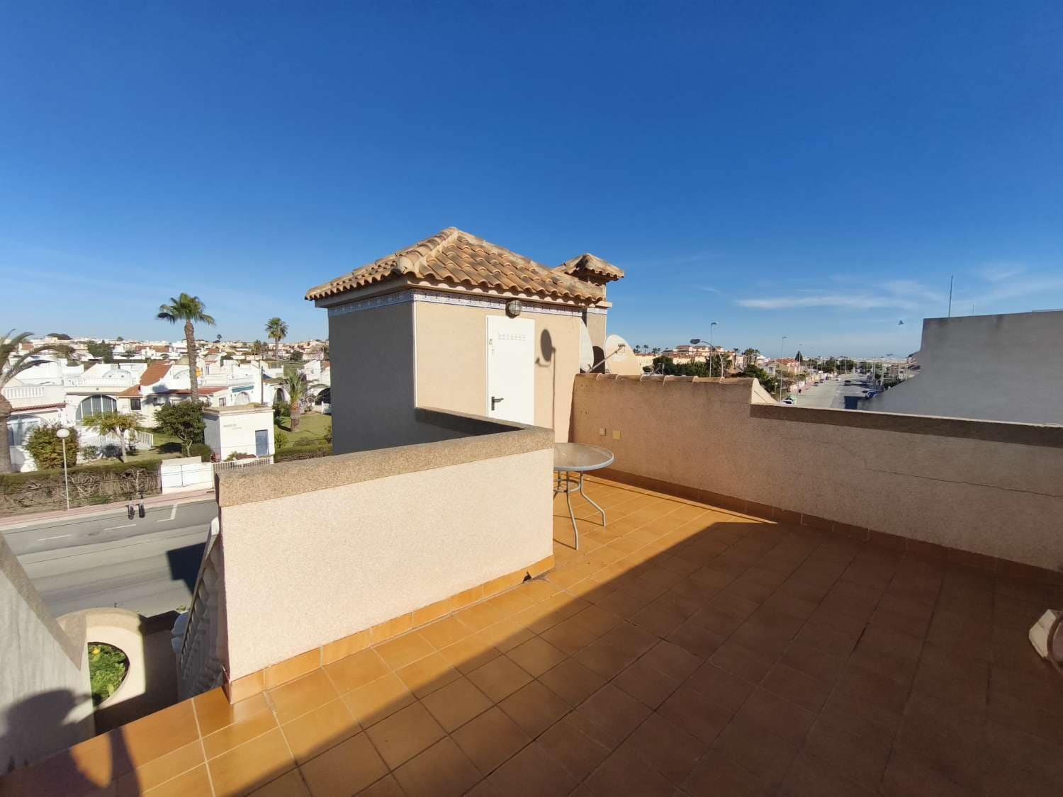 2 slaapkamer Flat te koop in Orihuela met zwembad - € 239.000 (Ref: 9503900)