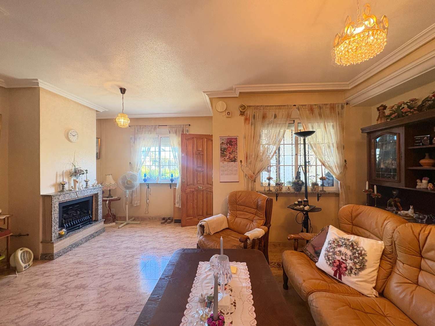 2 slaapkamer Flat te koop in Orihuela met zwembad - € 239.000 (Ref: 9503900)