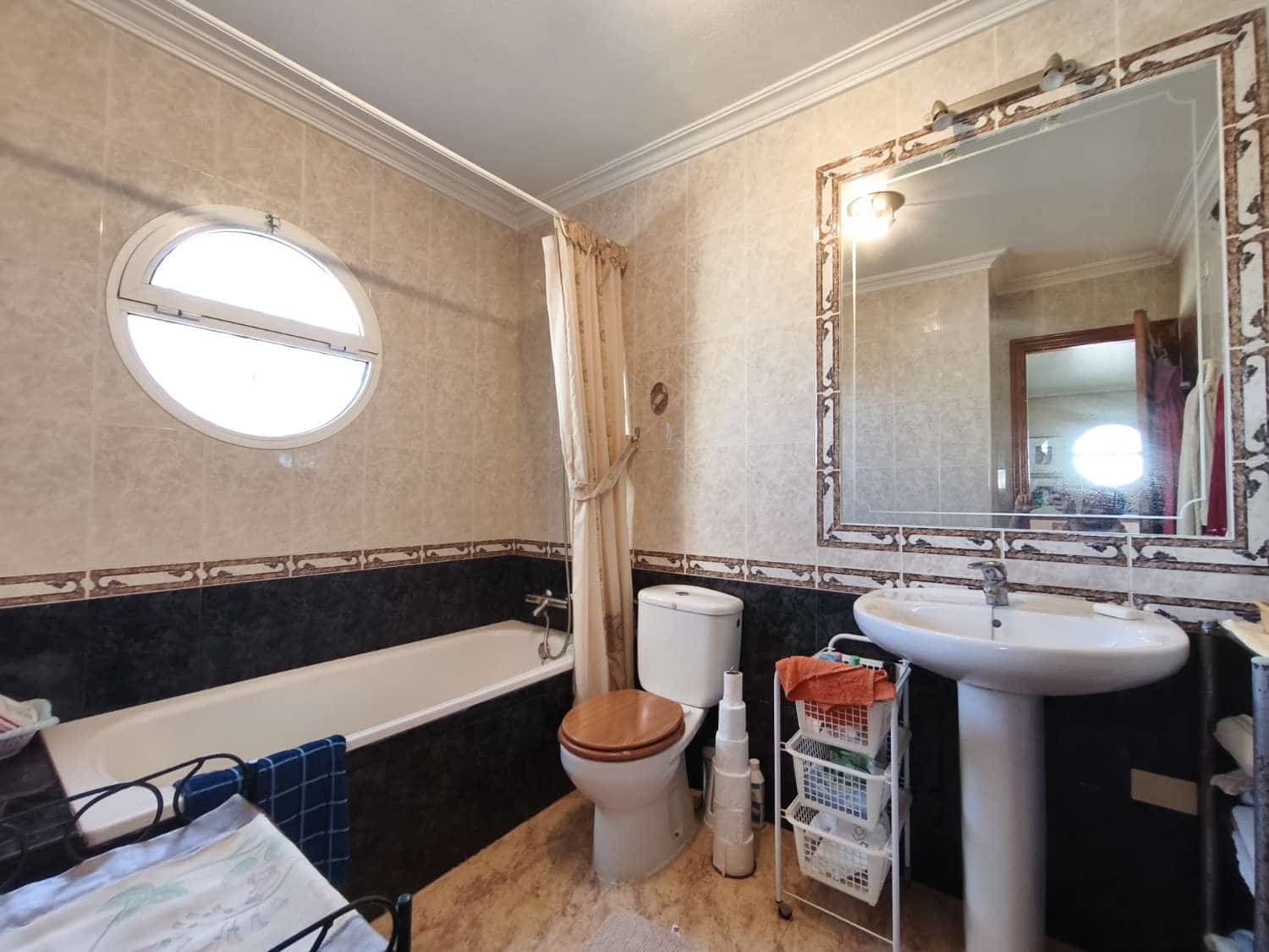 2 slaapkamer Flat te koop in Orihuela met zwembad - € 239.000 (Ref: 9503900)