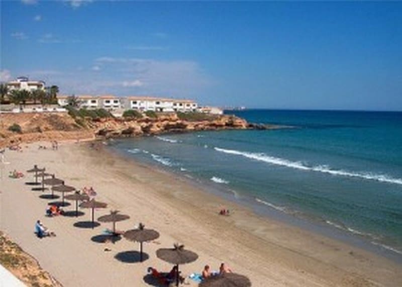 2 bedroom Beach Apartment for sale in Orihuela with pool - € 229,000 (Ref: 9513231)