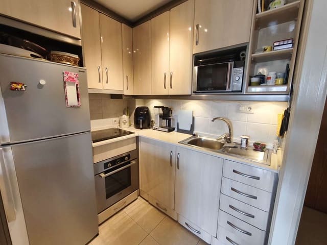 2 soveværelse Strandlejlighed til salg i Orihuela med swimmingpool - € 219.900 (Ref: 9513231)