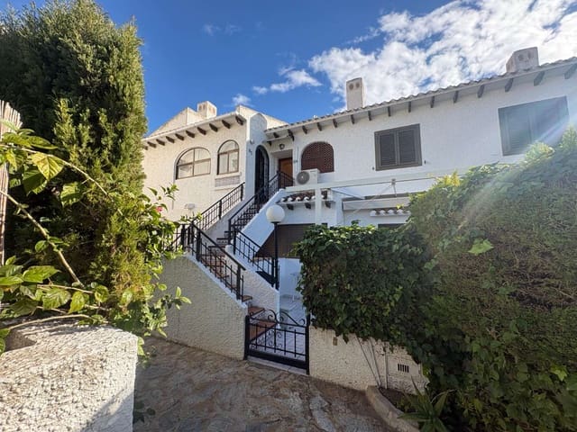 2 makuuhuone Ranta-asunto myytävänä paikassa Orihuela mukana uima-altaan - 229 000 € (Ref: 9513231)