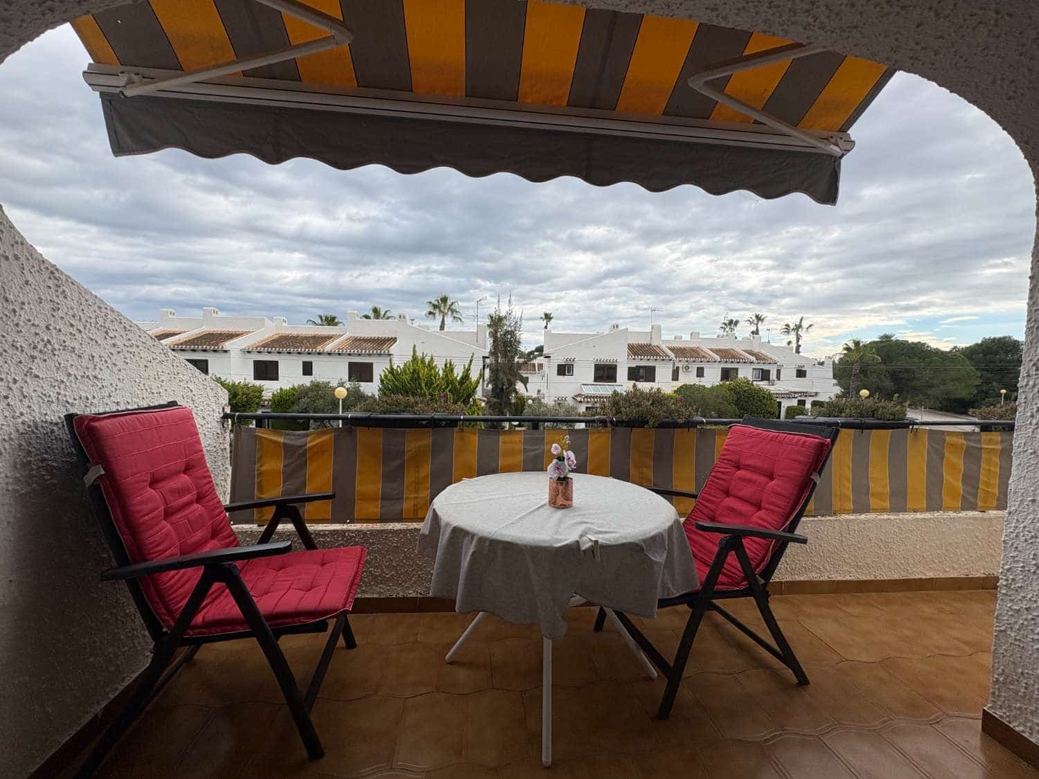 2 bedroom Beach Apartment for sale in Orihuela with pool - € 229,000 (Ref: 9513231)