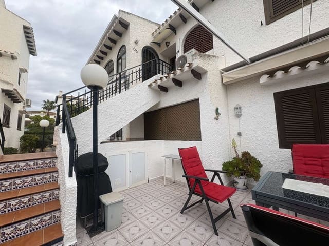 2 makuuhuone Ranta-asunto myytävänä paikassa Orihuela mukana uima-altaan - 229 000 € (Ref: 9513231)