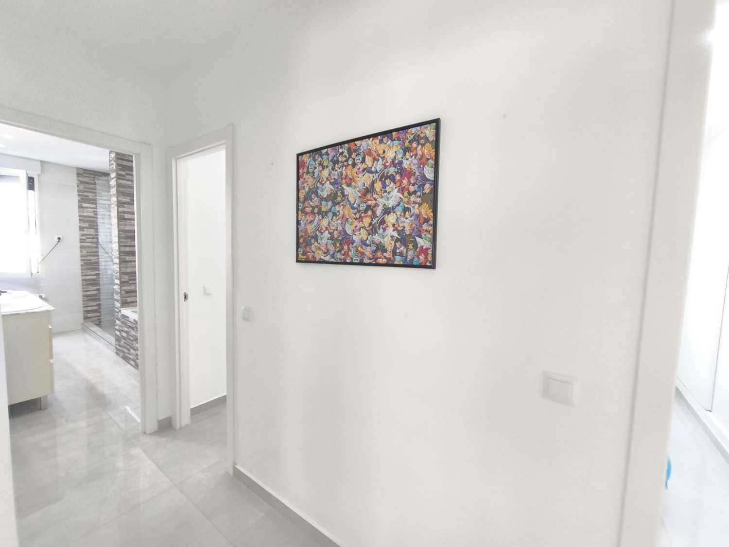 4 bedroom Villa for sale in Torrevieja with pool - € 665,000 (Ref: 9518494)