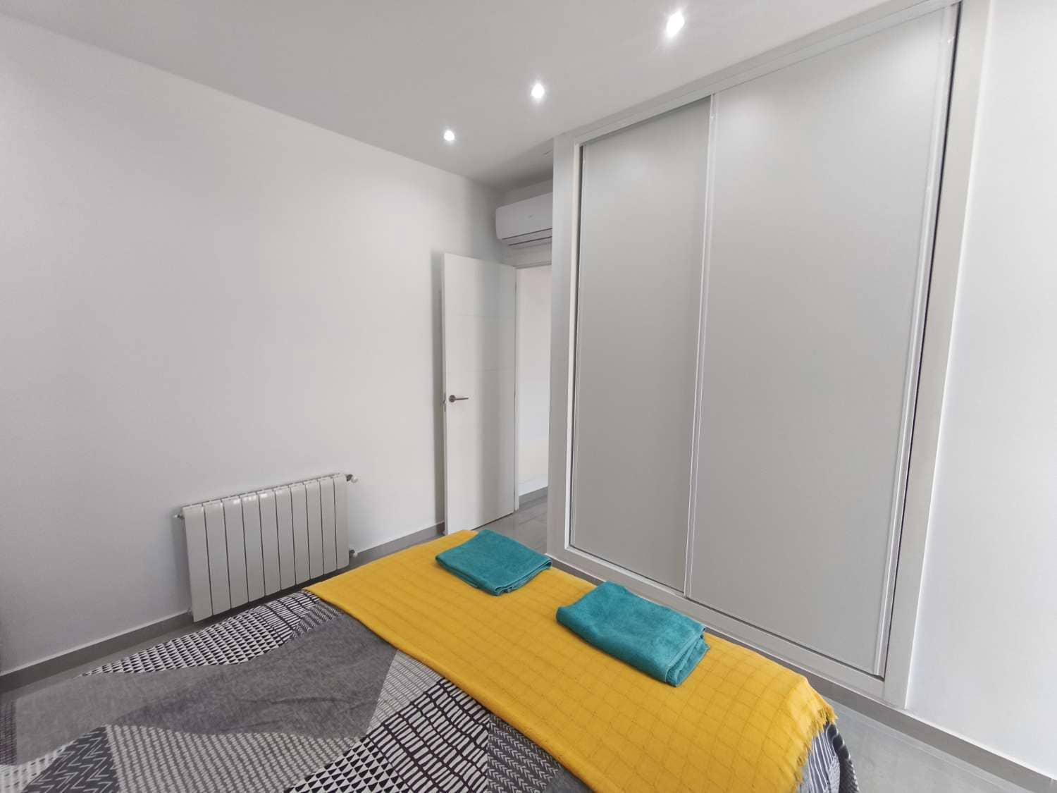 4 bedroom Villa for sale in Torrevieja with pool - € 665,000 (Ref: 9518494)