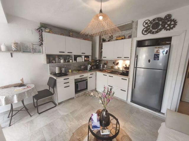 1 sovrum Lägenhet till salu i San Miguel de Salinas med pool - 115 000 € (Ref: 9529504)