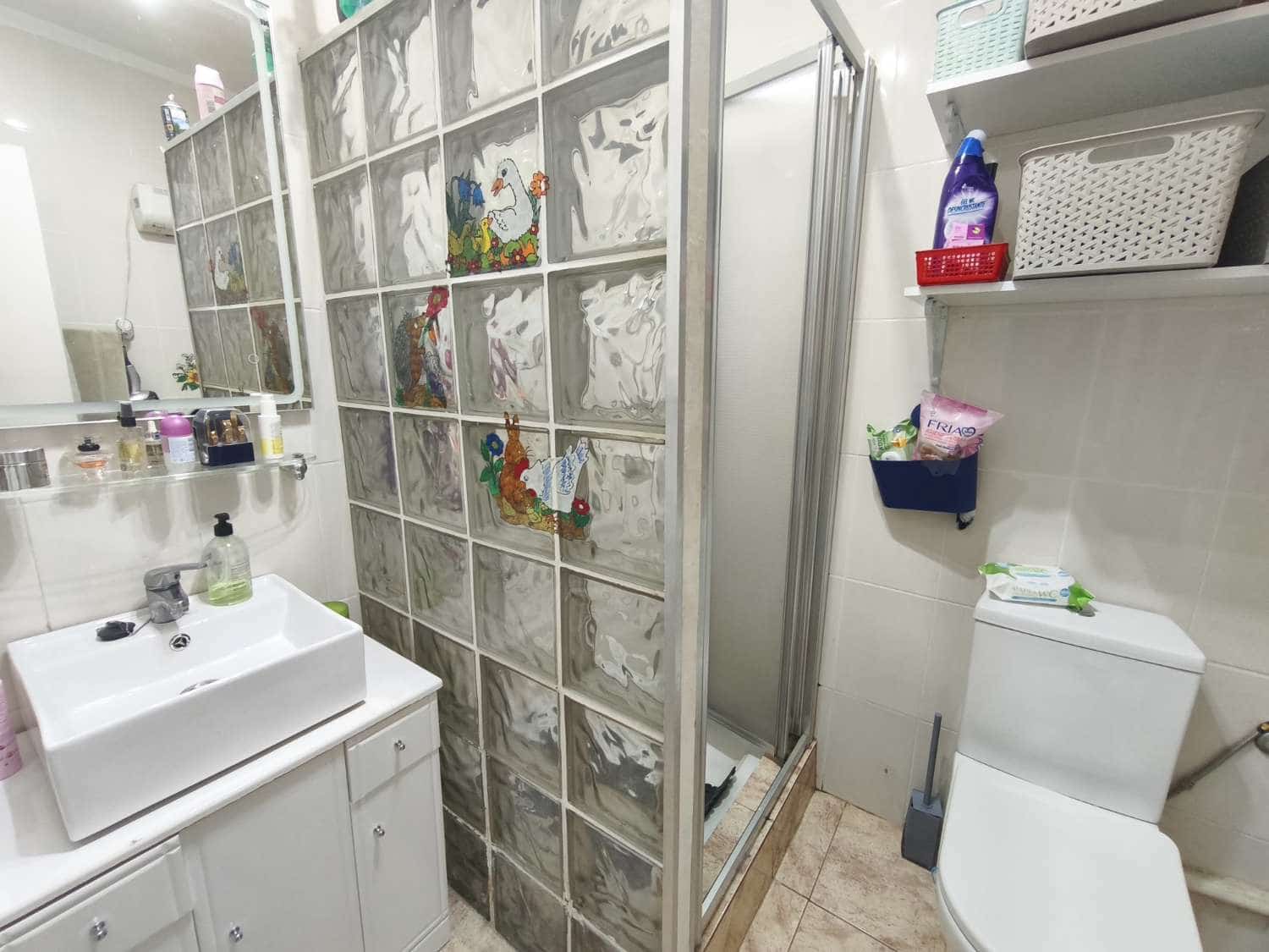 2 bedroom Bungalow for sale in Torrevieja with pool - € 115,000 (Ref: 9535572)