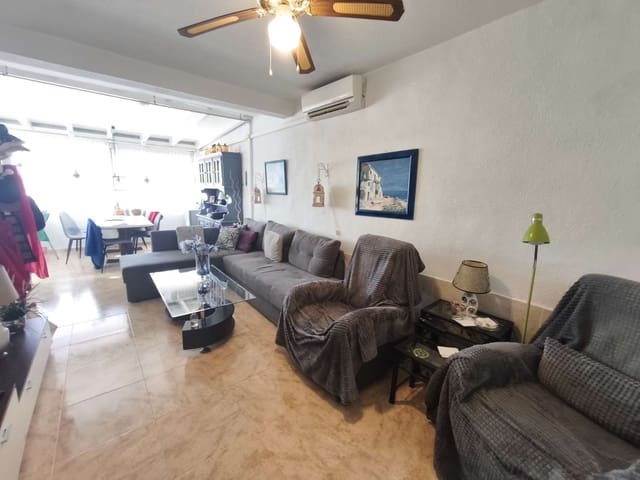 2 makuuhuone Bungalow myytävänä paikassa Torrevieja mukana uima-altaan - 115 000 € (Ref: 9535572)