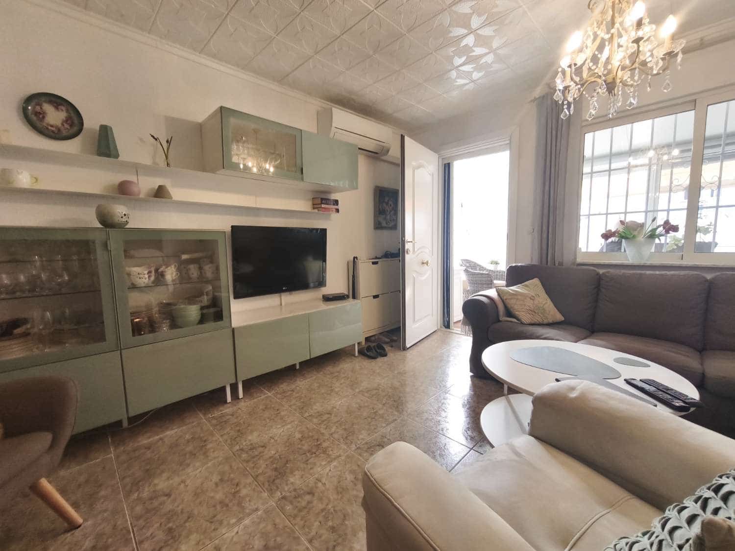 4 Zimmer Bungalow zu verkaufen in Torrevieja - 140.000 € (Ref: 9535573)