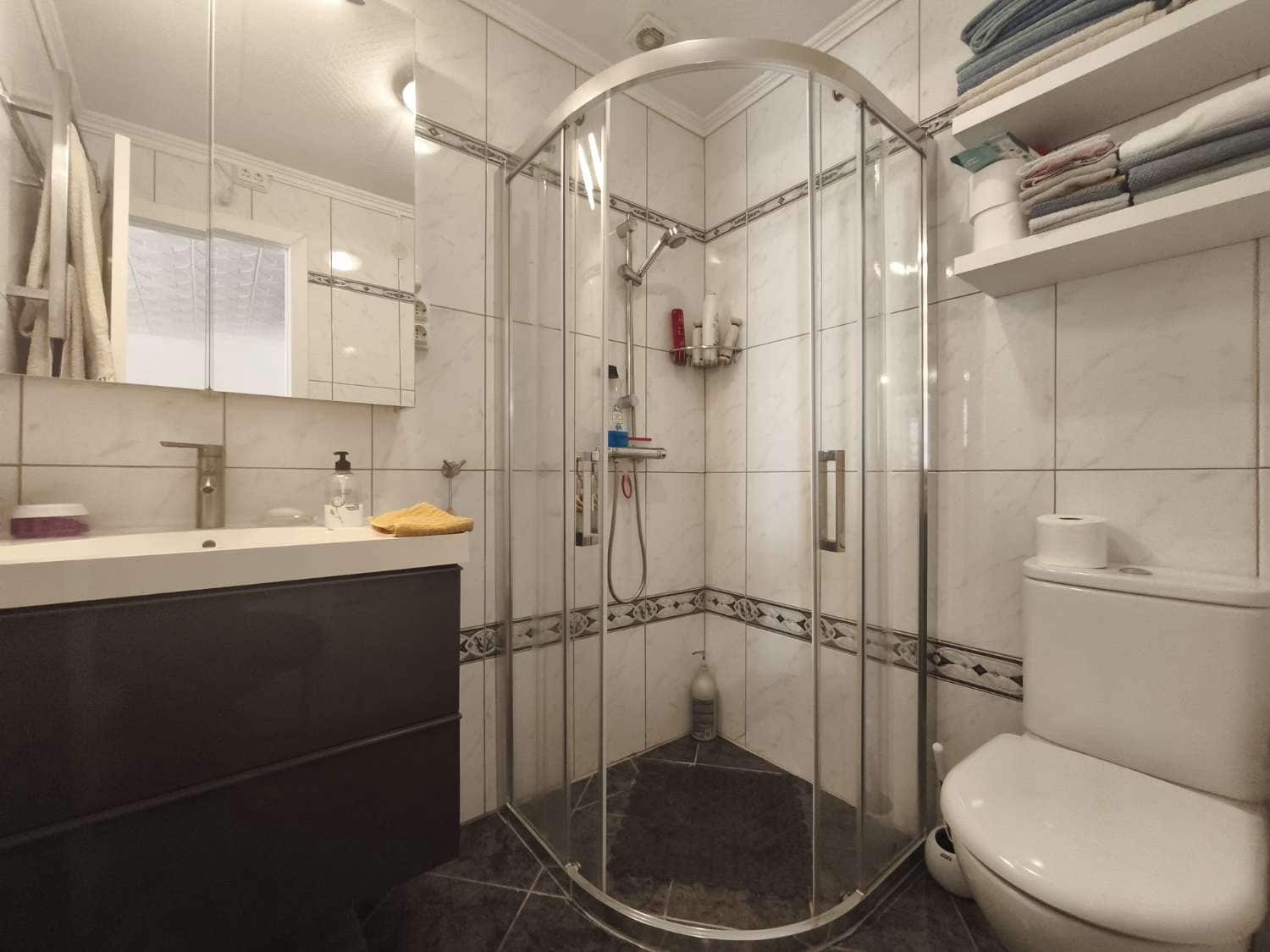 4 Zimmer Bungalow zu verkaufen in Torrevieja - 140.000 € (Ref: 9535573)