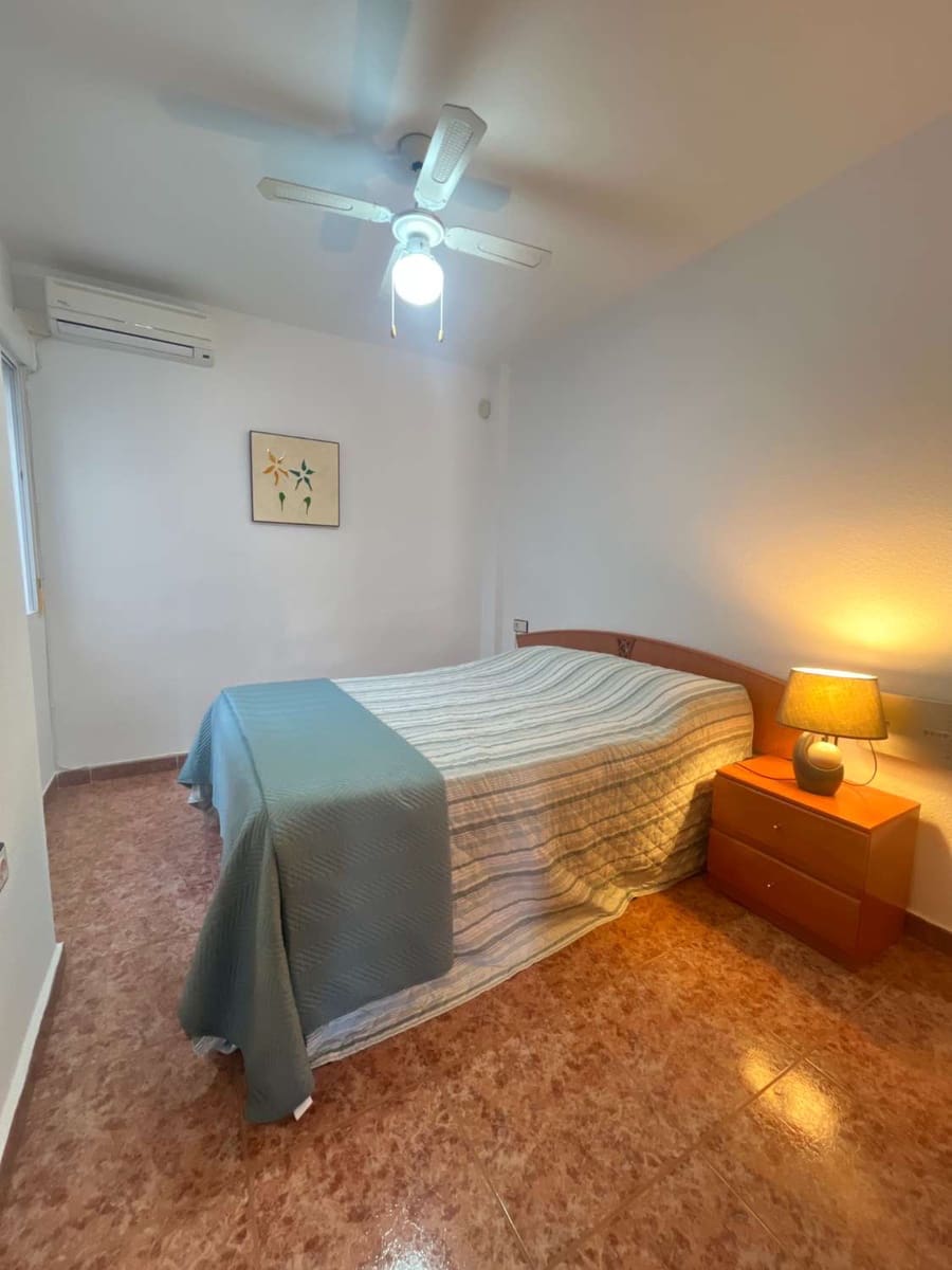 2 Zimmer Strandapartment zu verkaufen in Orihuela mit Pool - 144.900 € (Ref: 9560956)