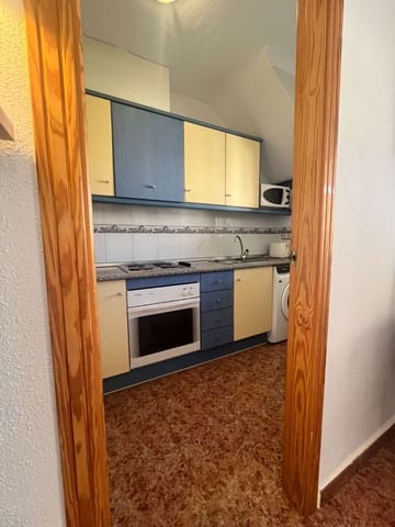 2 soveværelse Strandlejlighed til salg i Orihuela med swimmingpool - € 144.900 (Ref: 9560956)