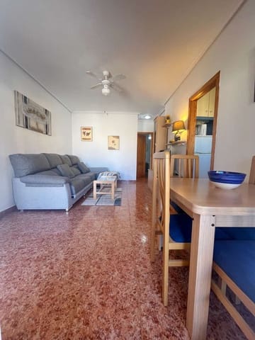 2 soveværelse Strandlejlighed til salg i Orihuela med swimmingpool - € 144.900 (Ref: 9560956)