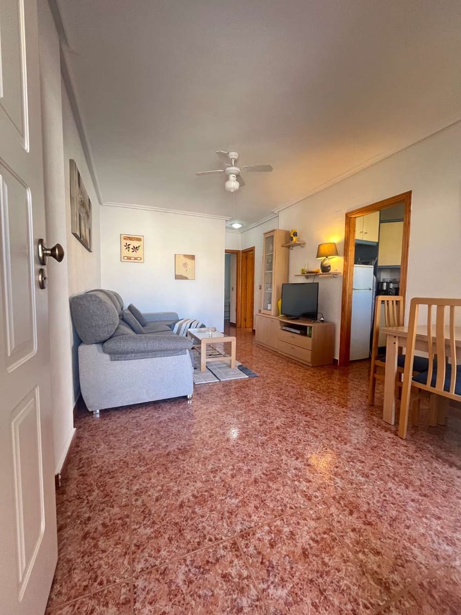 2 Zimmer Strandapartment zu verkaufen in Orihuela mit Pool - 144.900 € (Ref: 9560956)