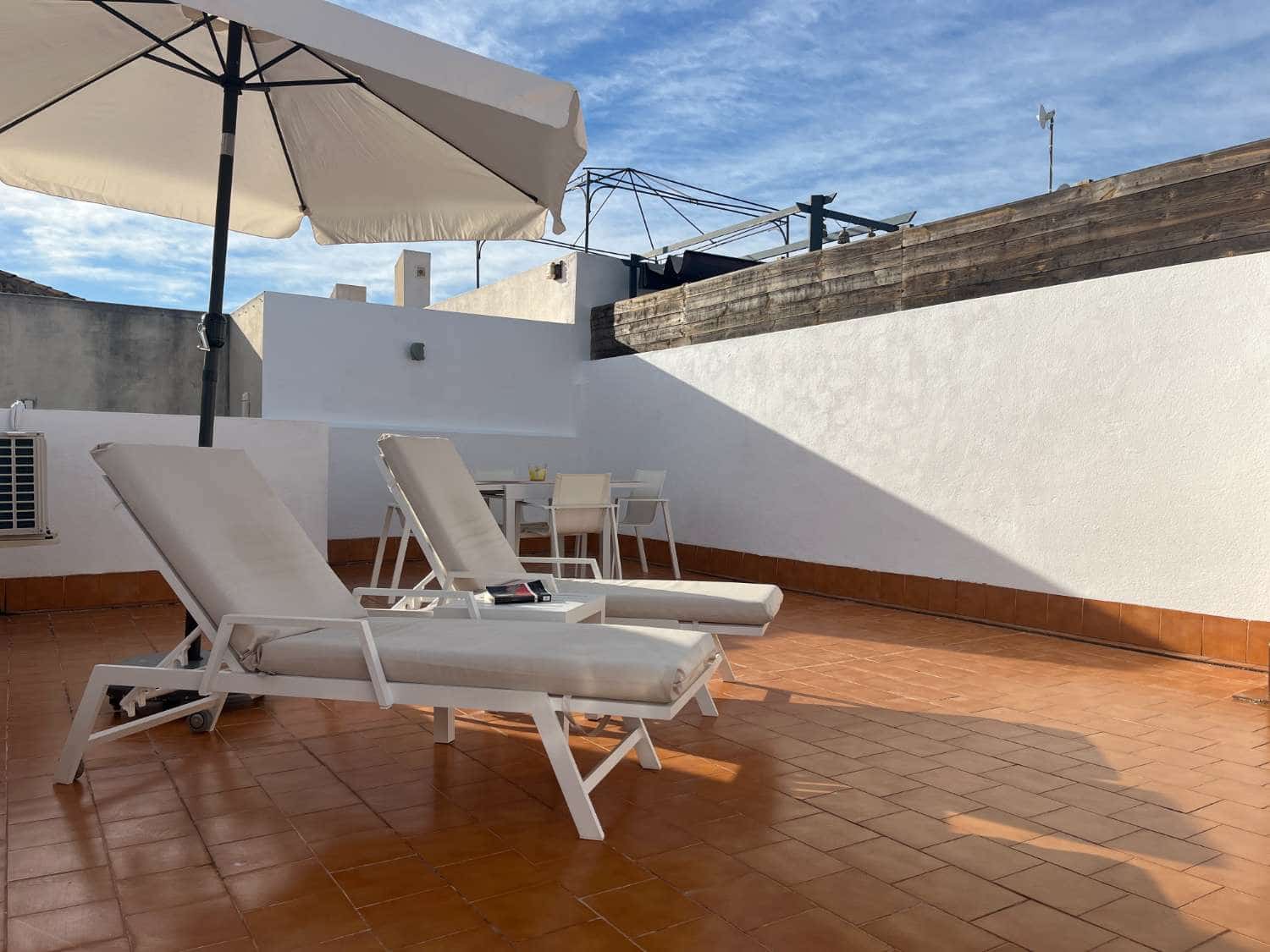 2 Zimmer Strandapartment zu verkaufen in Orihuela mit Pool - 144.900 € (Ref: 9560956)
