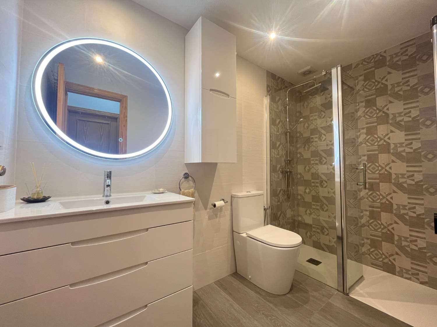 2 Zimmer Strandapartment zu verkaufen in Orihuela mit Pool - 144.900 € (Ref: 9560956)