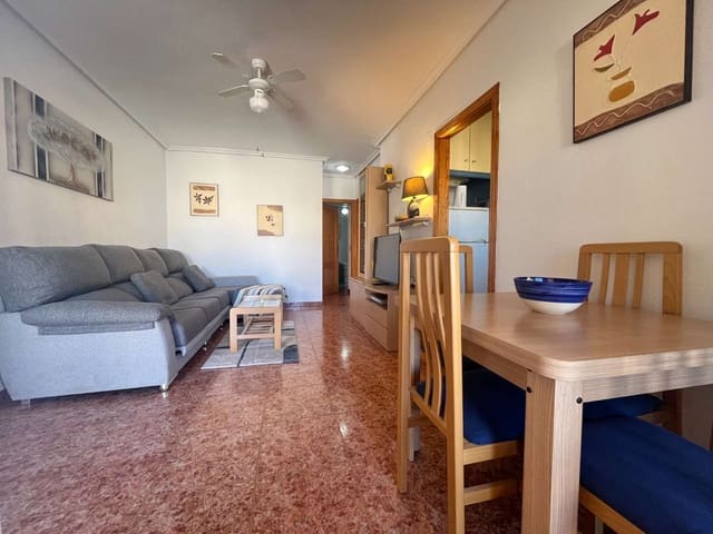 2 soveværelse Strandlejlighed til salg i Orihuela med swimmingpool - € 144.900 (Ref: 9560956)