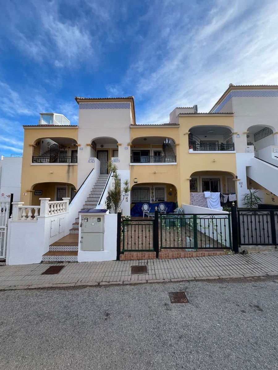 2 Zimmer Strandapartment zu verkaufen in Orihuela mit Pool - 144.900 € (Ref: 9560956)