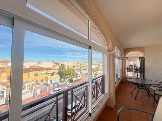 3 soveværelse Strandlejlighed til salg i Orihuela med swimmingpool garage - € 265.000 (Ref: 9570713)