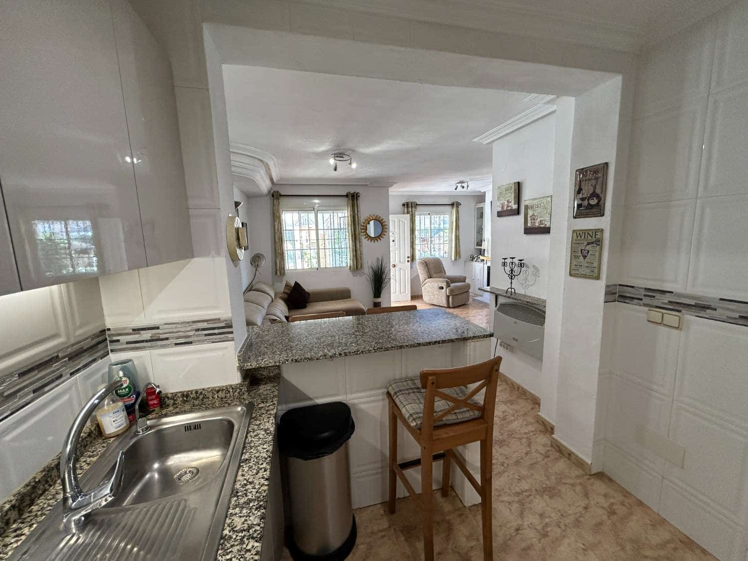 3 quarto Moradia em Banda para venda em Orihuela com piscina - 265 000 € (Ref: 9594711)