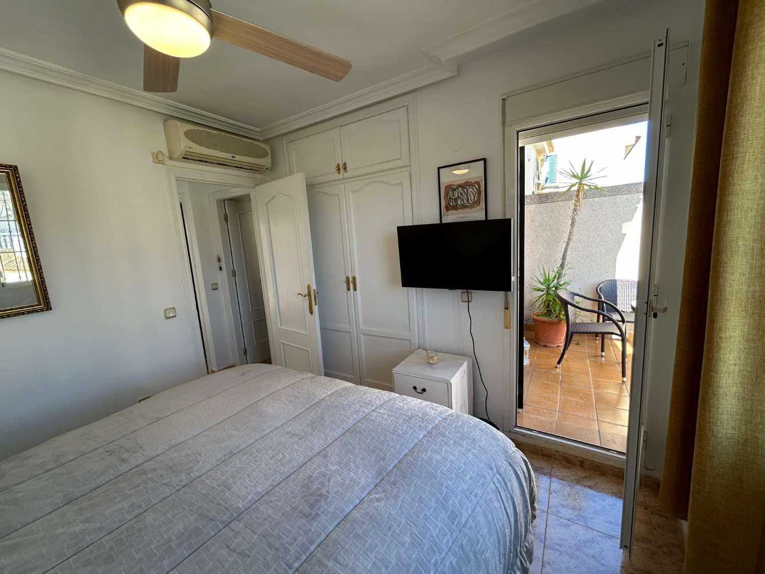 3 quarto Moradia em Banda para venda em Orihuela com piscina - 265 000 € (Ref: 9594711)