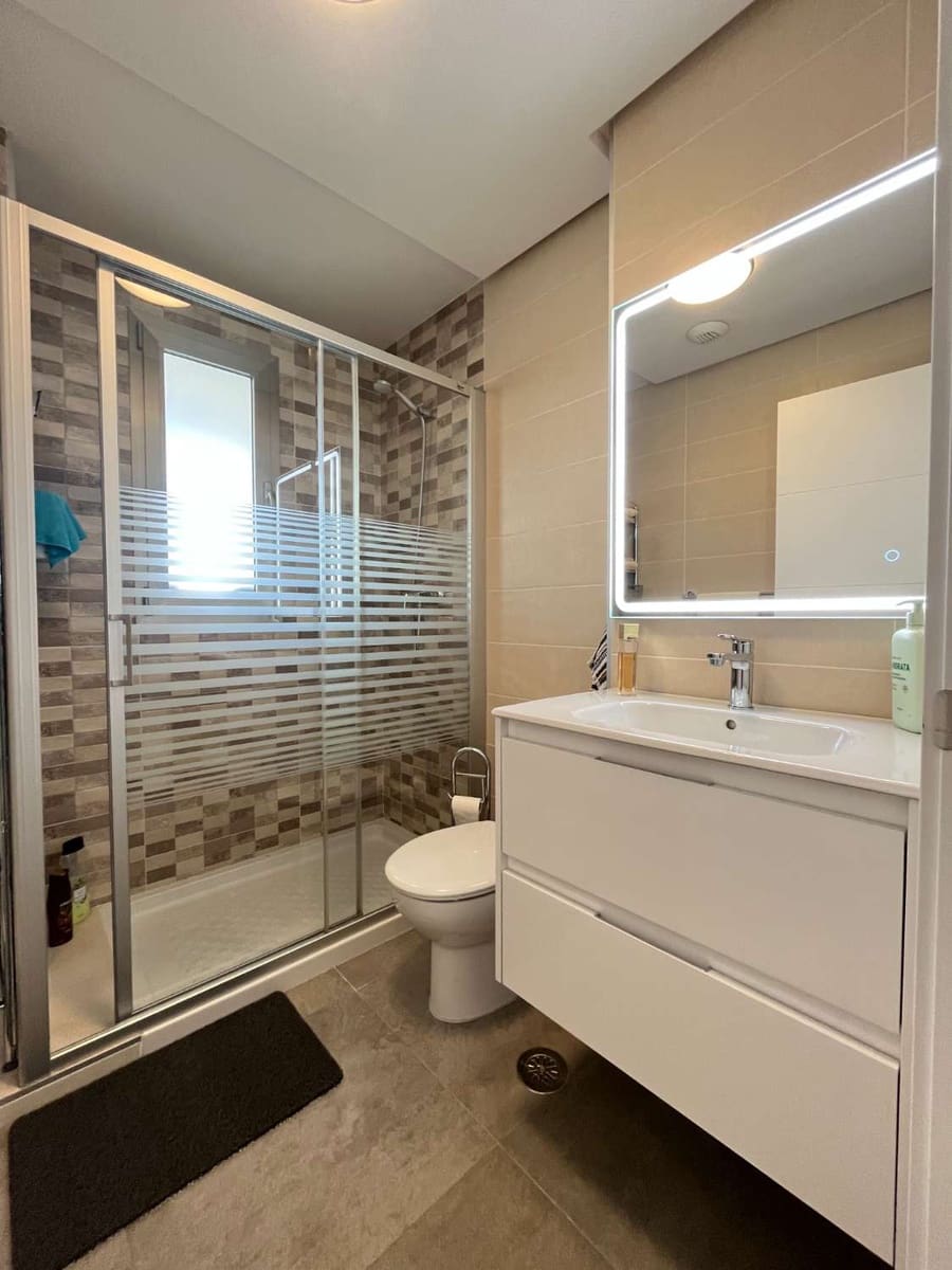 2 sovrum Lägenhet till salu i Orihuela med pool - 239 999 € (Ref: 9598907)