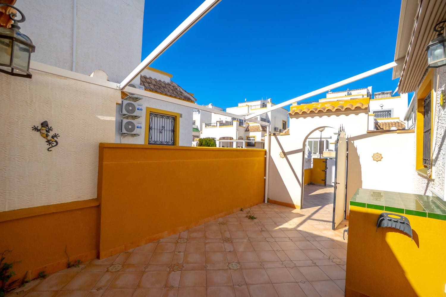 3 bedroom Flat for sale in Orihuela with pool - € 210,000 (Ref: 9619002)