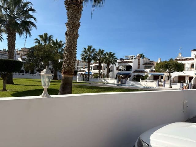 2 slaapkamer Penthouse te koop in Orihuela met zwembad - € 185.000 (Ref: 9625353)