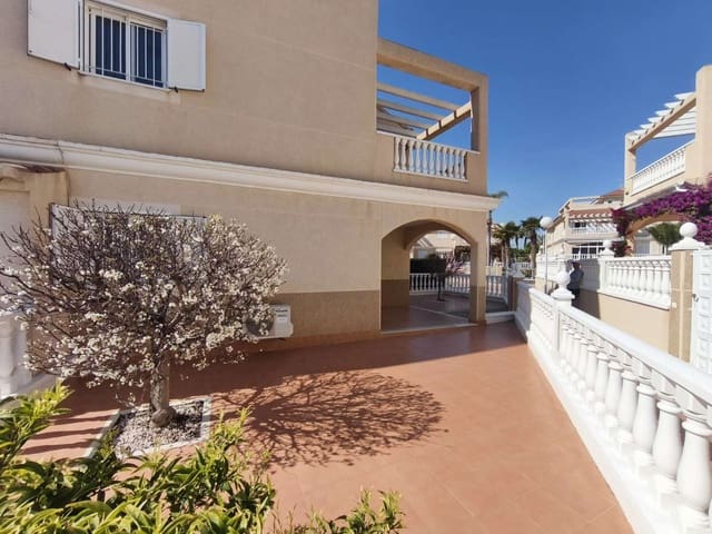 3 soveværelse Lejlighed til salg i Orihuela med swimmingpool - € 265.000 (Ref: 9627262)