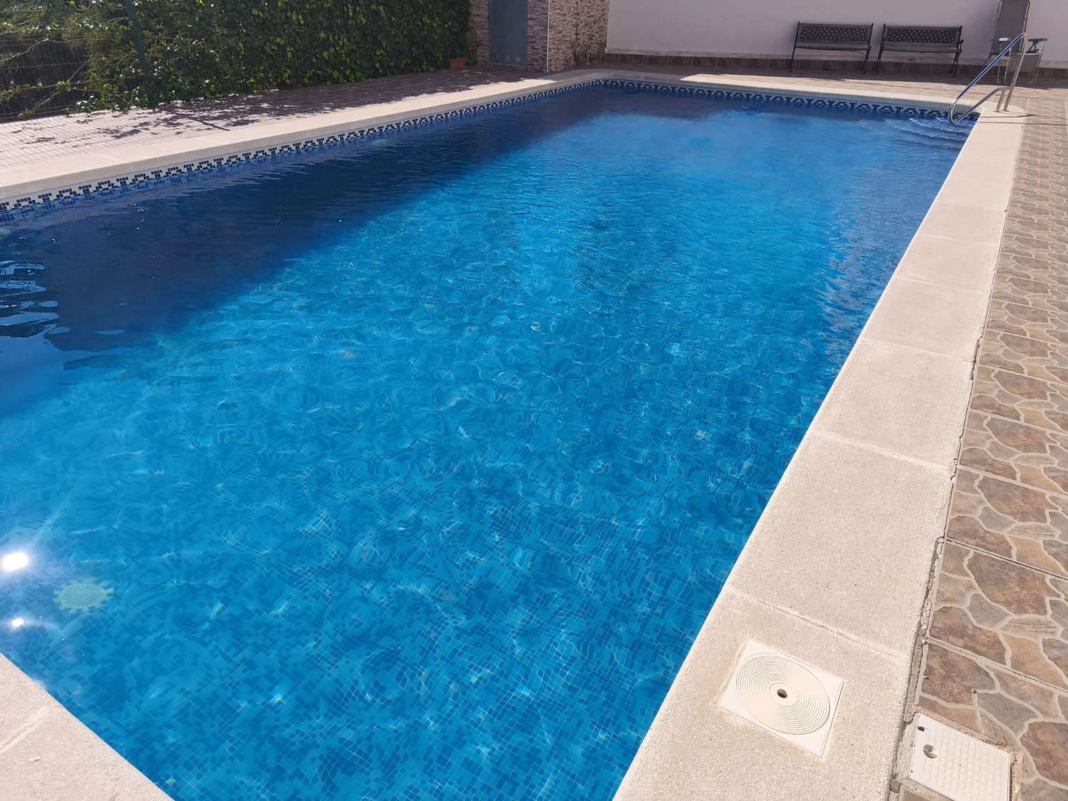 2 bedroom Beach Apartment for sale in Torrevieja with pool - € 199,000 (Ref: 9629674)