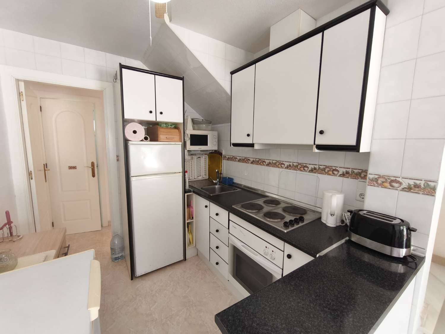 Piso de 3 habitaciones en Orihuela en venta con piscina - 150.000 € (Ref: 9665970)