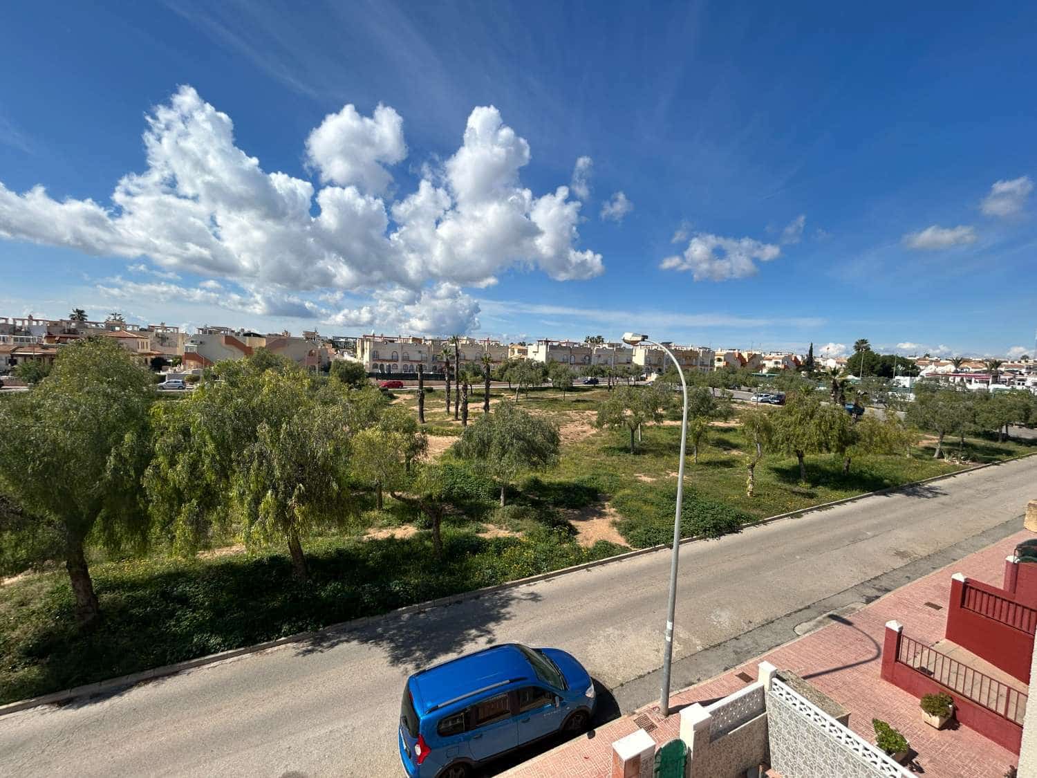 Piso de 3 habitaciones en Orihuela en venta con piscina - 150.000 € (Ref: 9665970)