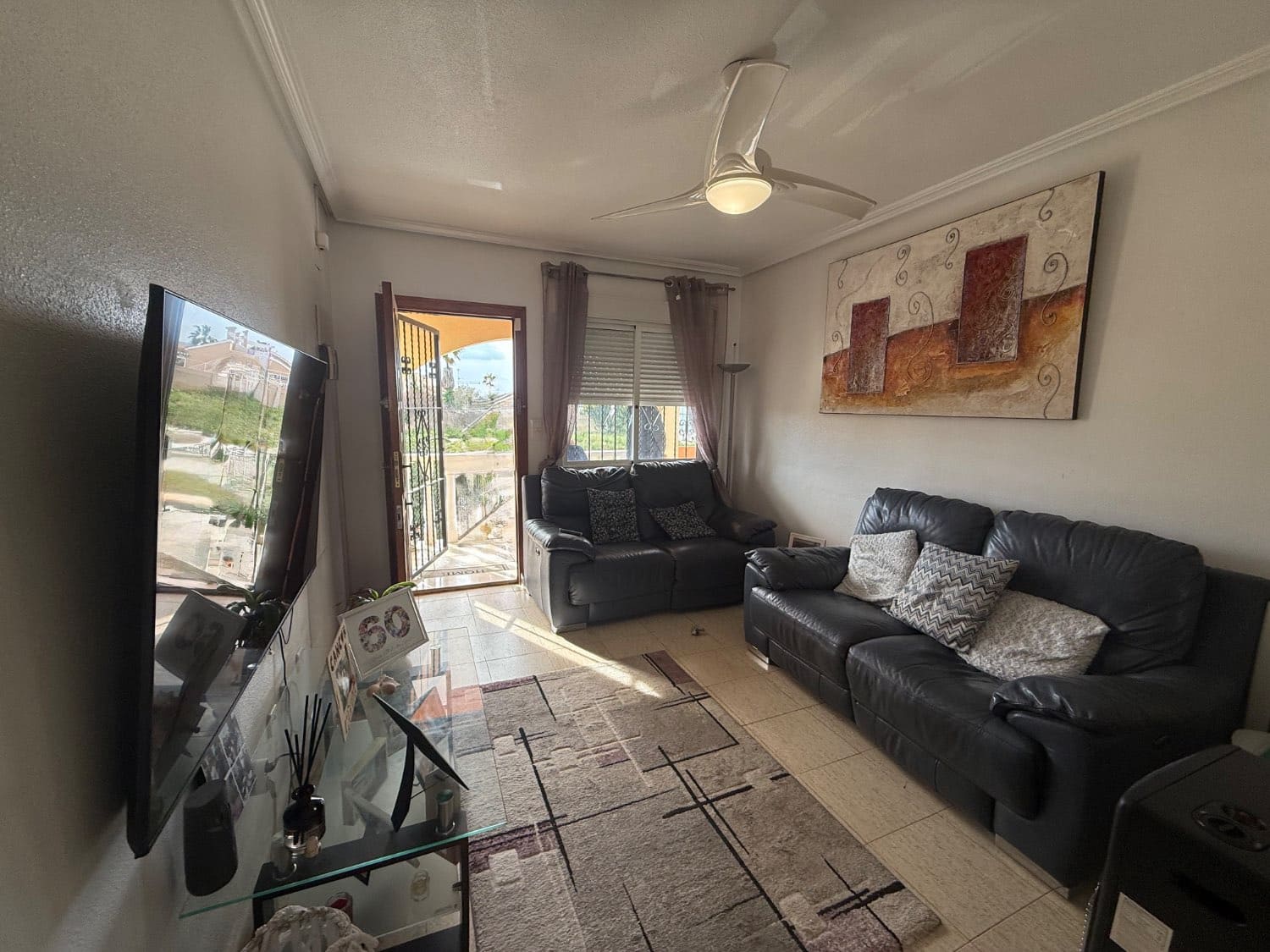 2 bedroom Beach Apartment for sale in Orihuela - € 139,000 (Ref: 9665971)