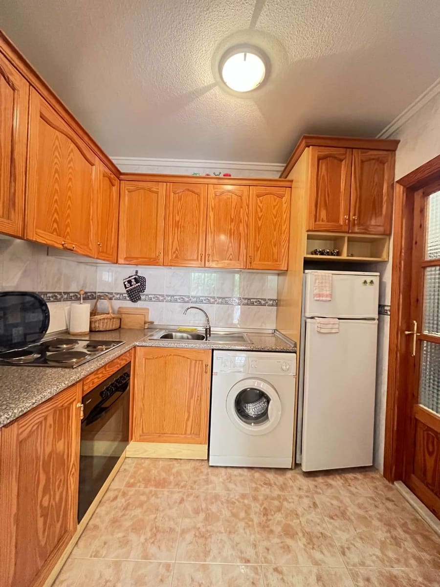 2 Zimmer Haus zu verkaufen in Orihuela mit Pool - 165.000 € (Ref: 9679519)