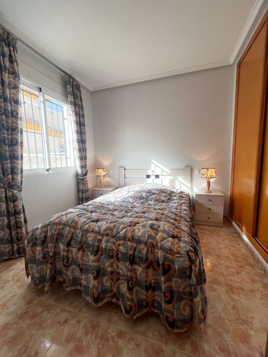 2 Zimmer Haus zu verkaufen in Orihuela mit Pool - 165.000 € (Ref: 9679519)