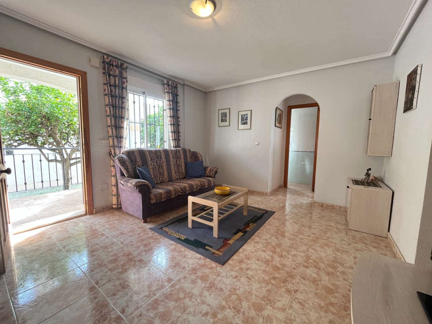 2 Zimmer Haus zu verkaufen in Orihuela mit Pool - 165.000 € (Ref: 9679519)