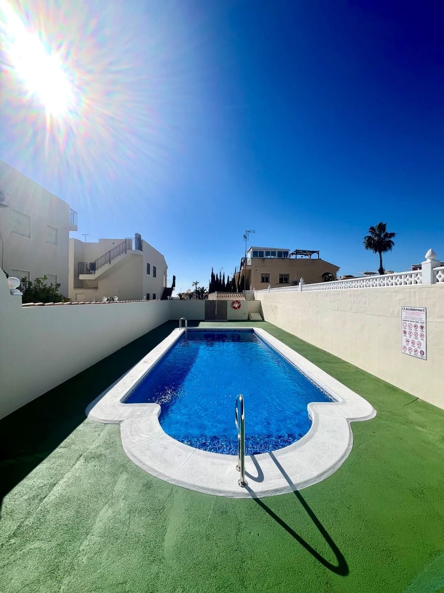 2 camera da letto Bungalow in vendita in Orihuela con piscina - 159.000 € (Rif: 9679521)