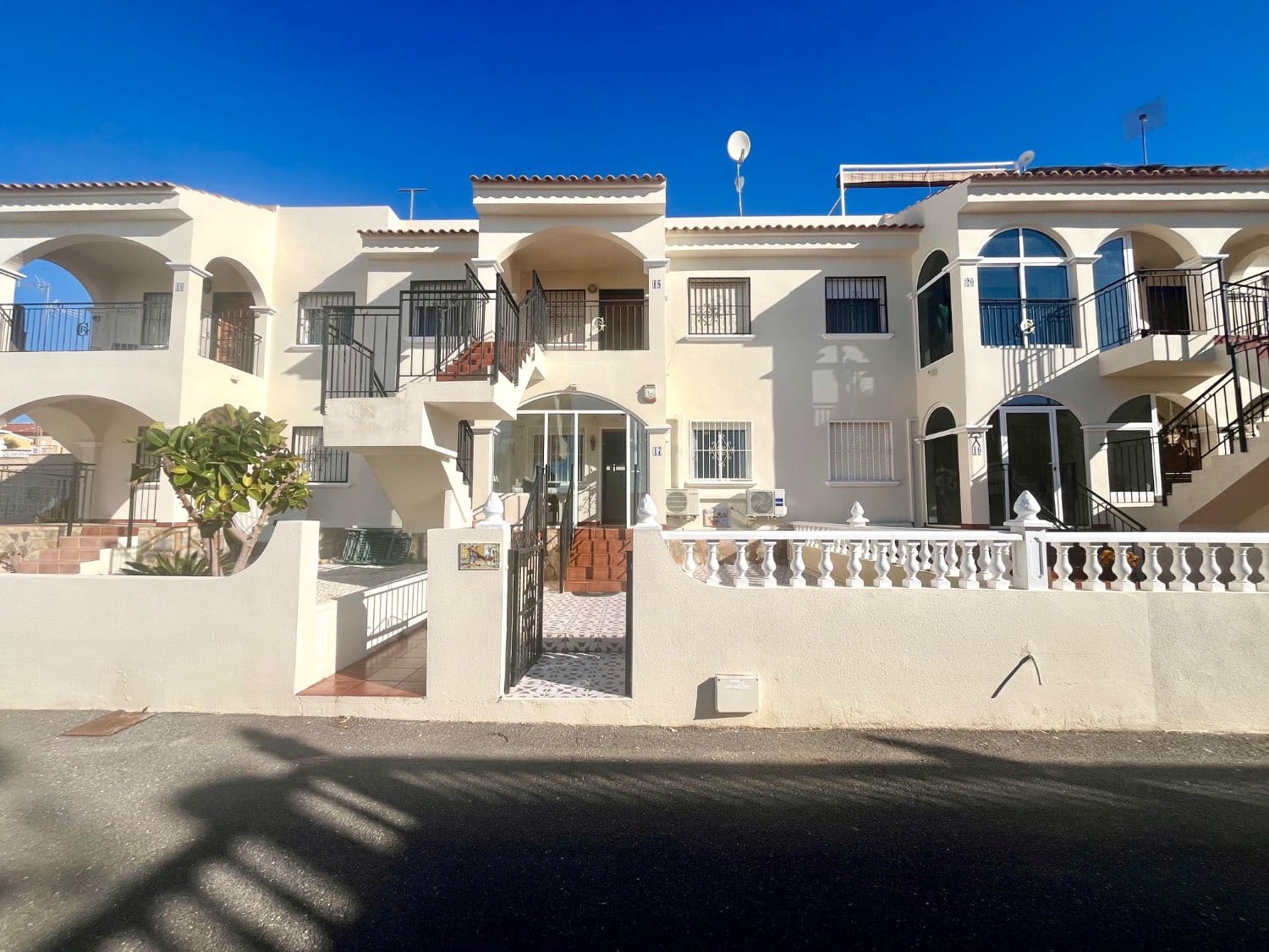 2 camera da letto Bungalow in vendita in Orihuela con piscina - 159.000 € (Rif: 9679521)