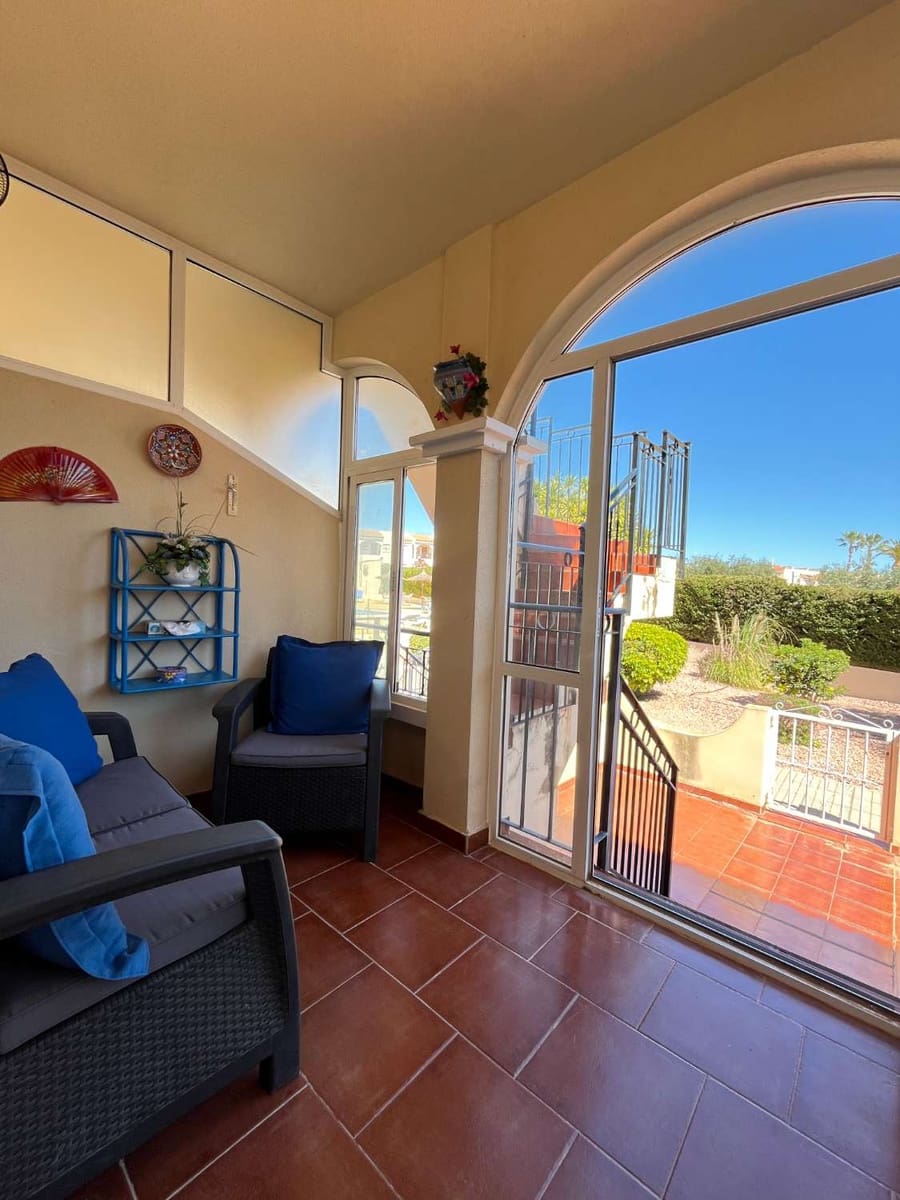 2 soverom Strandleiligheter til salgs i Orihuela med svømmebasseng - € 145 000 (Ref: 9690081)