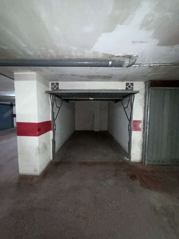 Garagem para venda em Torrevieja - 13 000 € (Ref: 9711136)
