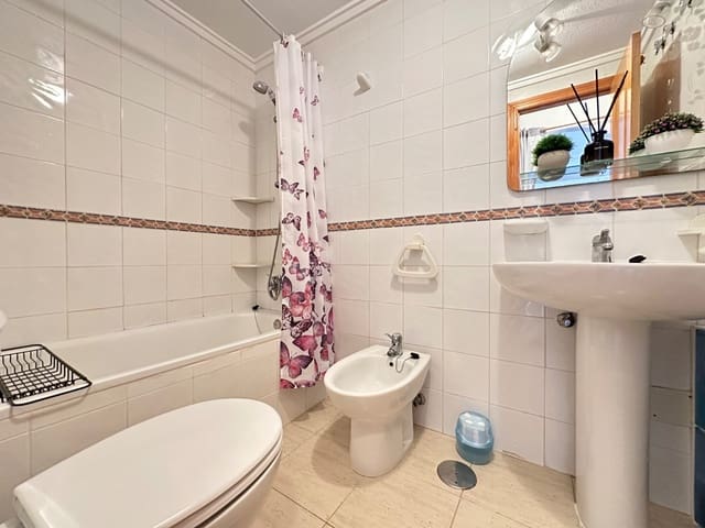 2 soveværelse Strandlejlighed til salg i Orihuela - € 139.900 (Ref: 9711137)