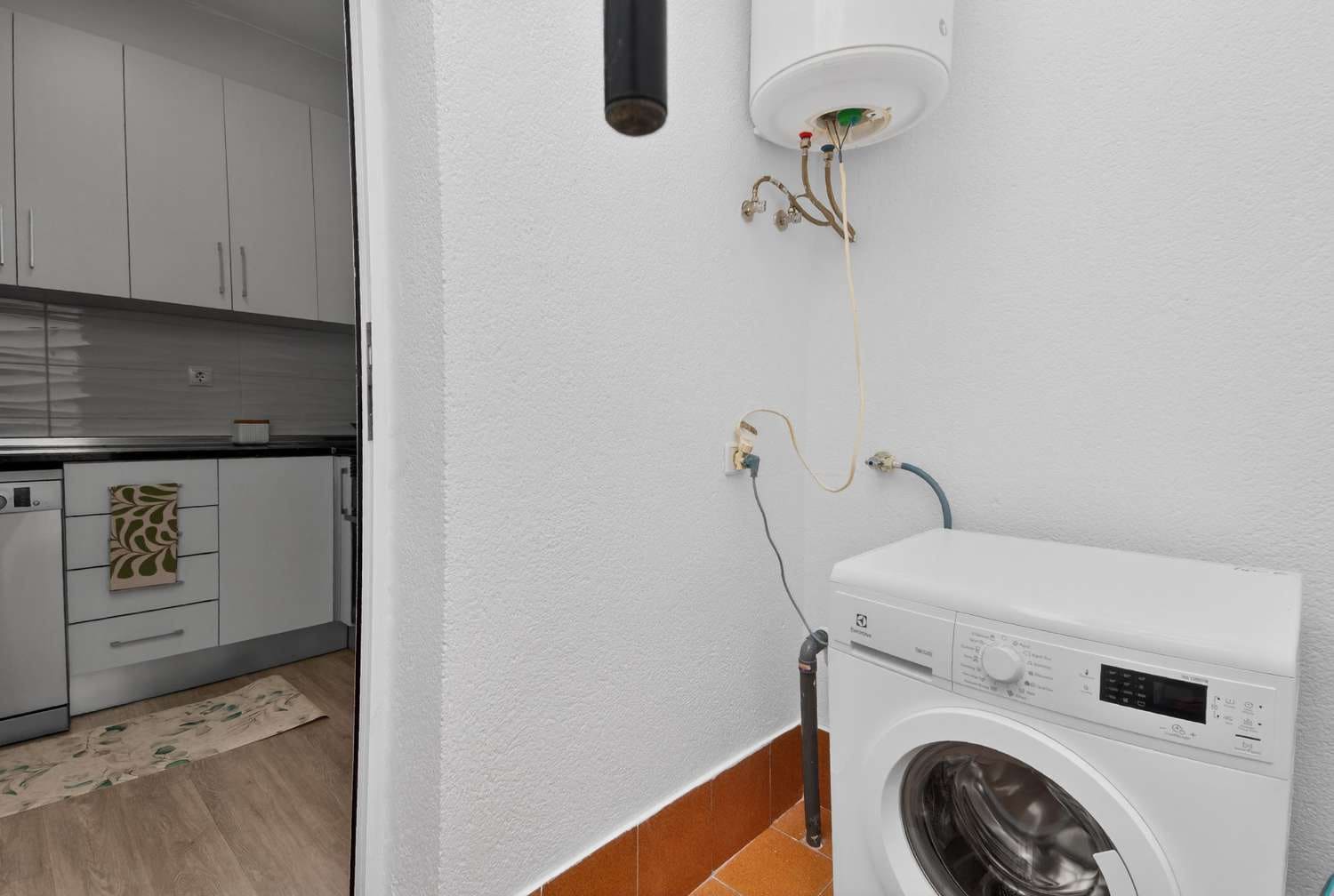 3 bedroom Bungalow for sale in Torrevieja with pool garage - € 269,000 (Ref: 9731693)