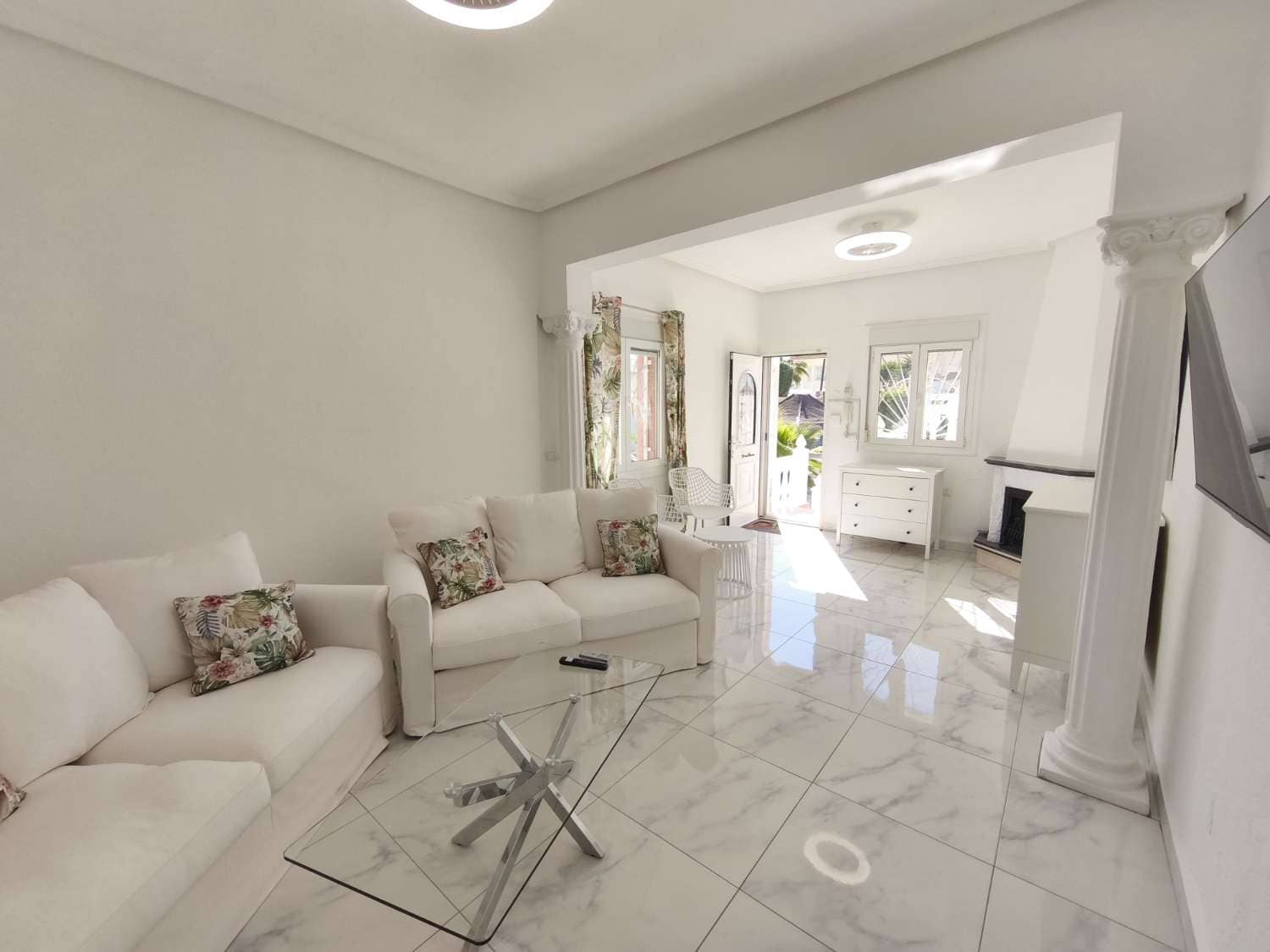 3 soveværelse Villa til salg i Ciudad Quesada med swimmingpool garage - € 425.000 (Ref: 9751635)