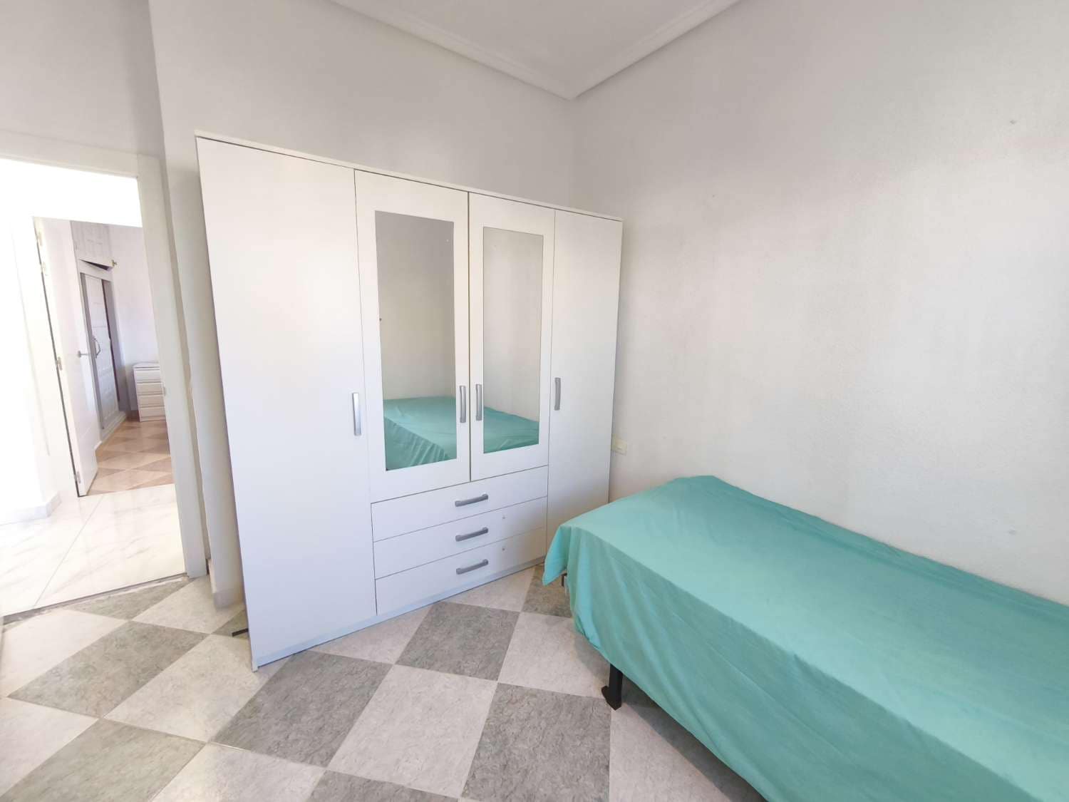 3 soveværelse Villa til salg i Ciudad Quesada med swimmingpool garage - € 425.000 (Ref: 9751635)